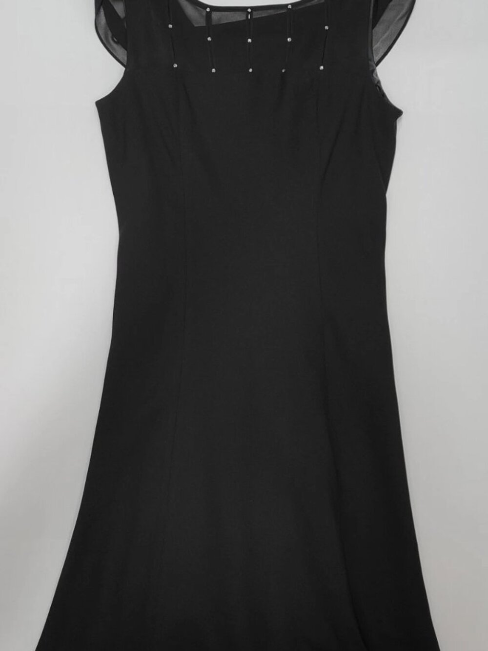 Jones Wear Dress Women's Black Lined Embellished Midi Dress Size 12